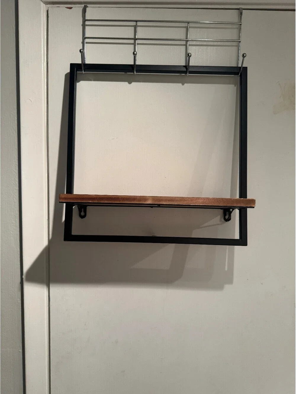 Modern Wall-Mounted Floating Shelf with Metal Frame and Wooden Platform